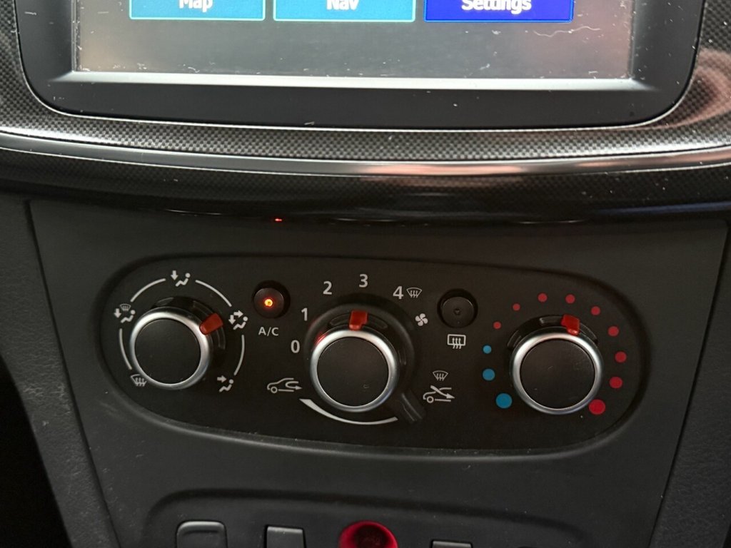 Used Dacia Sandero 2017 for sale - 77263683: Photo 19