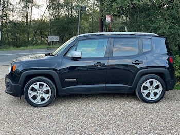 Used Jeep Renegade 2017 for sale - 76039544: Photo 2