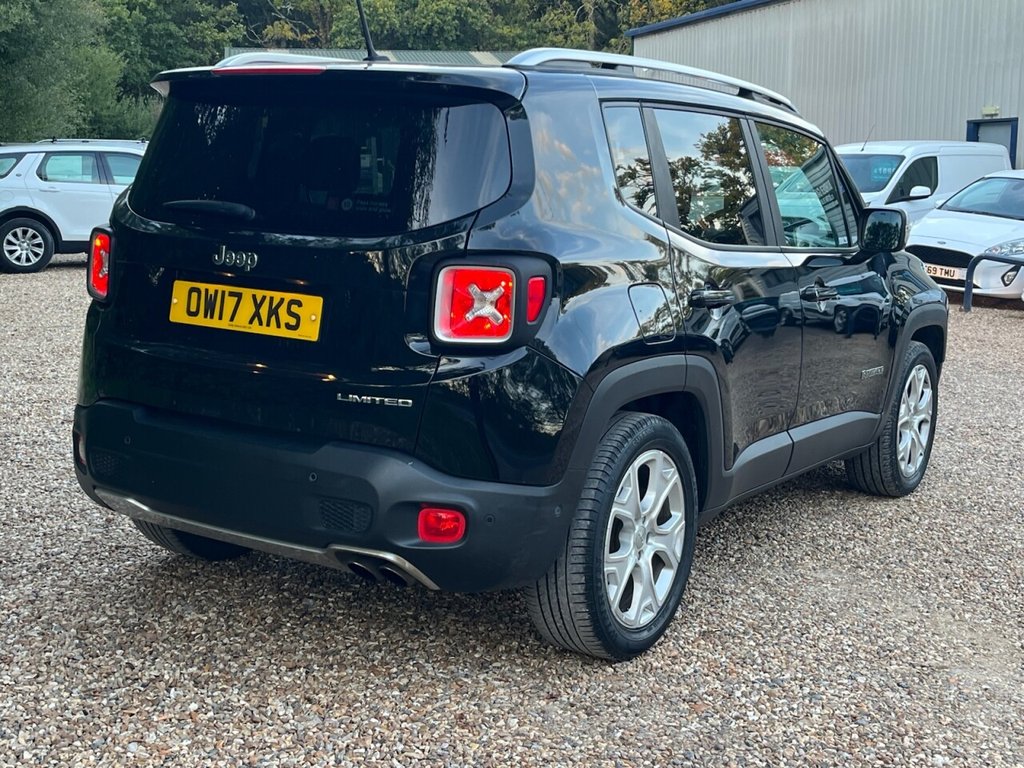 Used Jeep Renegade 2017 for sale - 76039544: Photo 4