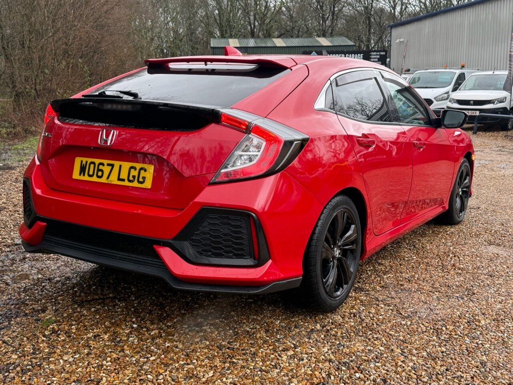 Used Honda Civic 2018 for sale - 77341774: Photo 5