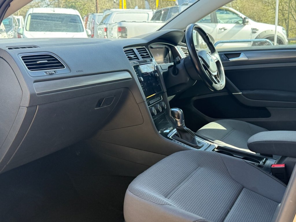 Used Volkswagen Golf 2019 for sale - 78030827: Photo 10