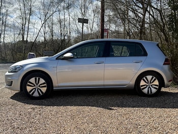 Used Volkswagen Golf 2019 for sale - 78030827: Photo