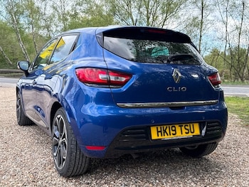 Used Renault Clio 2019 for sale - 78930479: Photo