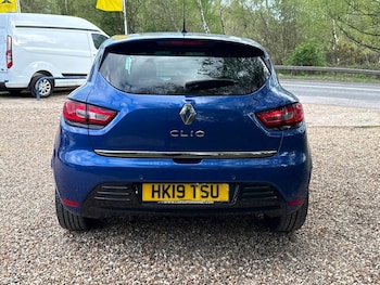 Used Renault Clio 2019 for sale - 78930479: Photo