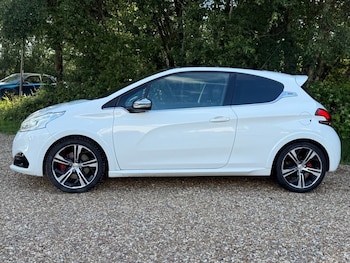 Used Peugeot 208 2016 for sale - 78850891: Photo