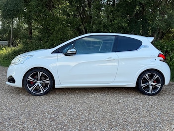 Used Peugeot 208 2016 for sale - 78850891: Photo