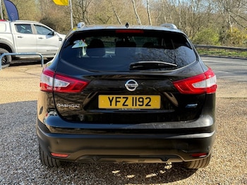 Used Nissan Qashqai 2015 for sale - 77920469: Photo