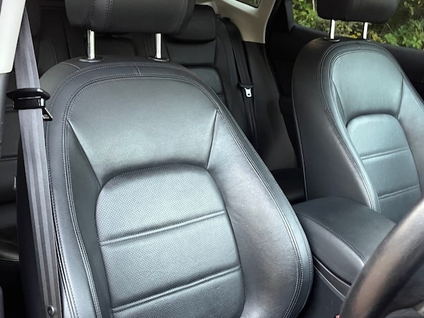 Used Jaguar E-Pace 2019 for sale - 76203120: Photo 11