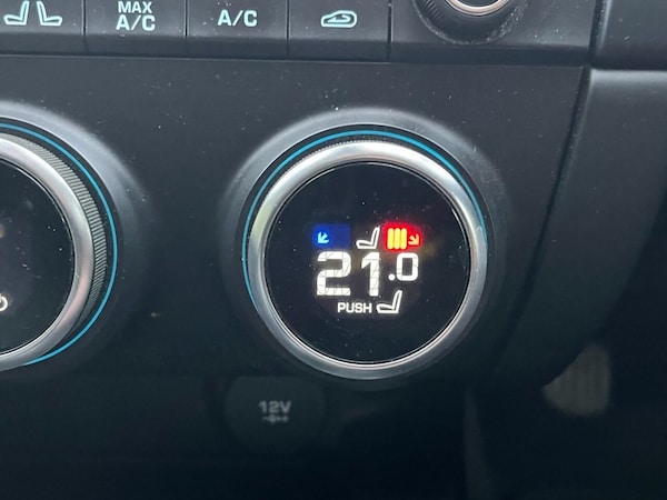 Used Jaguar E-Pace 2019 for sale - 76203120: Photo 20