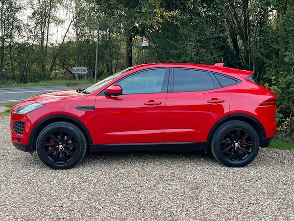Used Jaguar E-Pace 2019 for sale - 76203120: Photo 2