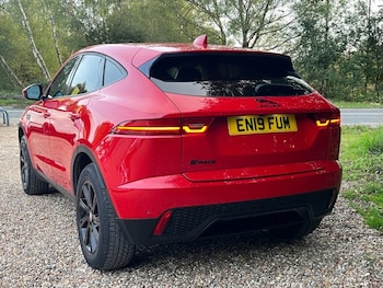 Used Jaguar E-Pace 2019 for sale - 76203120: Photo 3
