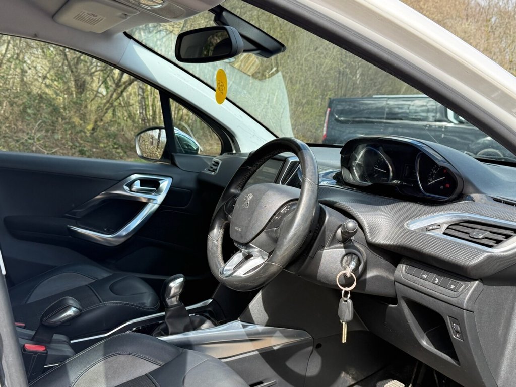 Used Peugeot 2008 2014 for sale - 78056345: Photo 13