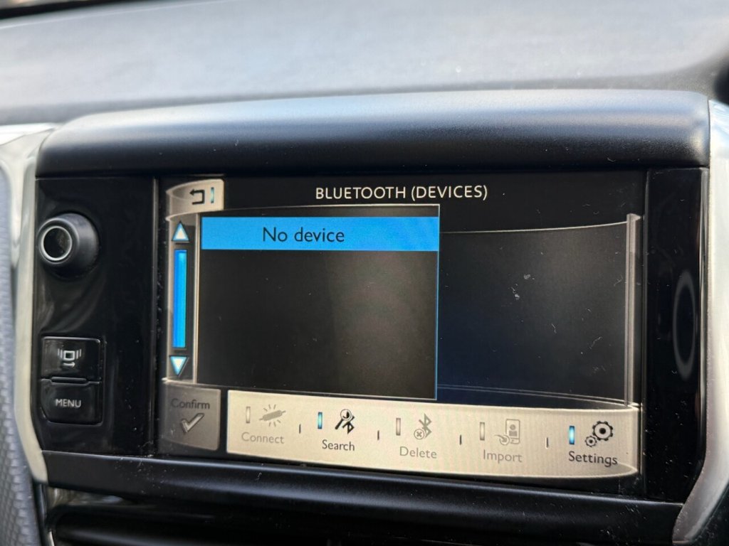 Used Peugeot 2008 2014 for sale - 78056345: Photo 16