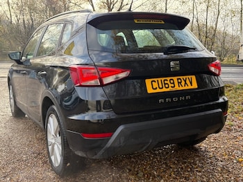 Used SEAT Arona 2019 for sale - 76820909: Photo
