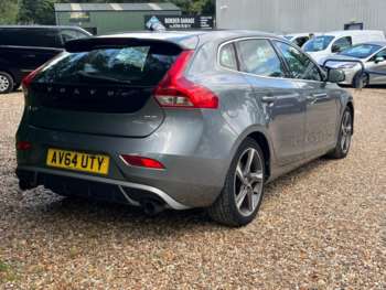 Used Volvo V40 2014 for sale - 75444423: Photo