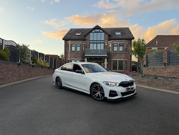 Used BMW 3 Series 2019 for sale - 78604877: Photo