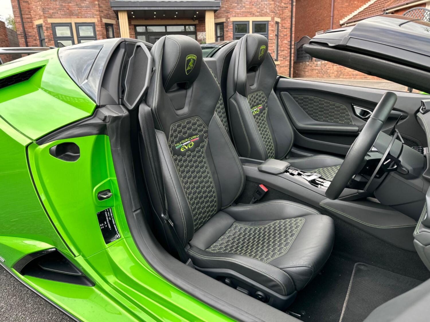 Used Lamborghini Huracan 2019 for sale - 78182795: Photo 14