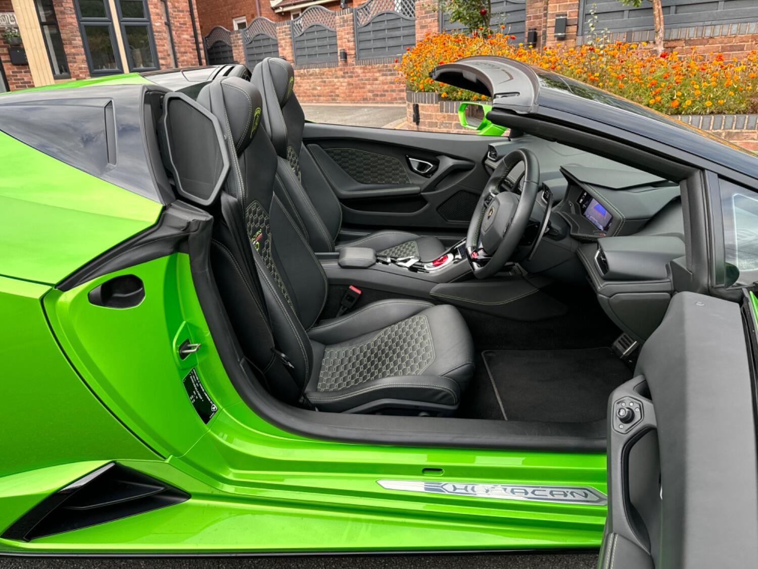 Used Lamborghini Huracan 2019 for sale - 78182795: Photo 18