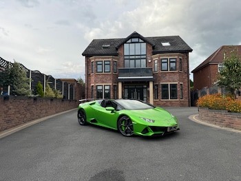 Lamborghini Huracan feature image