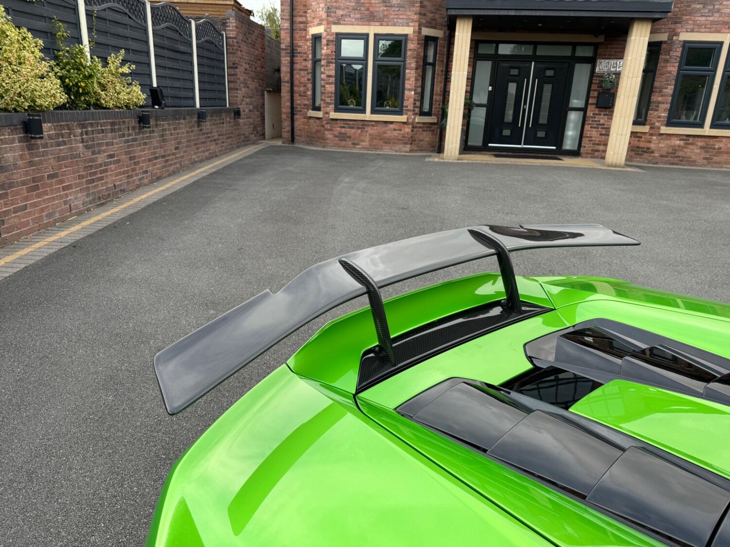 Used Lamborghini Huracan 2019 for sale - 78182795: Photo 48