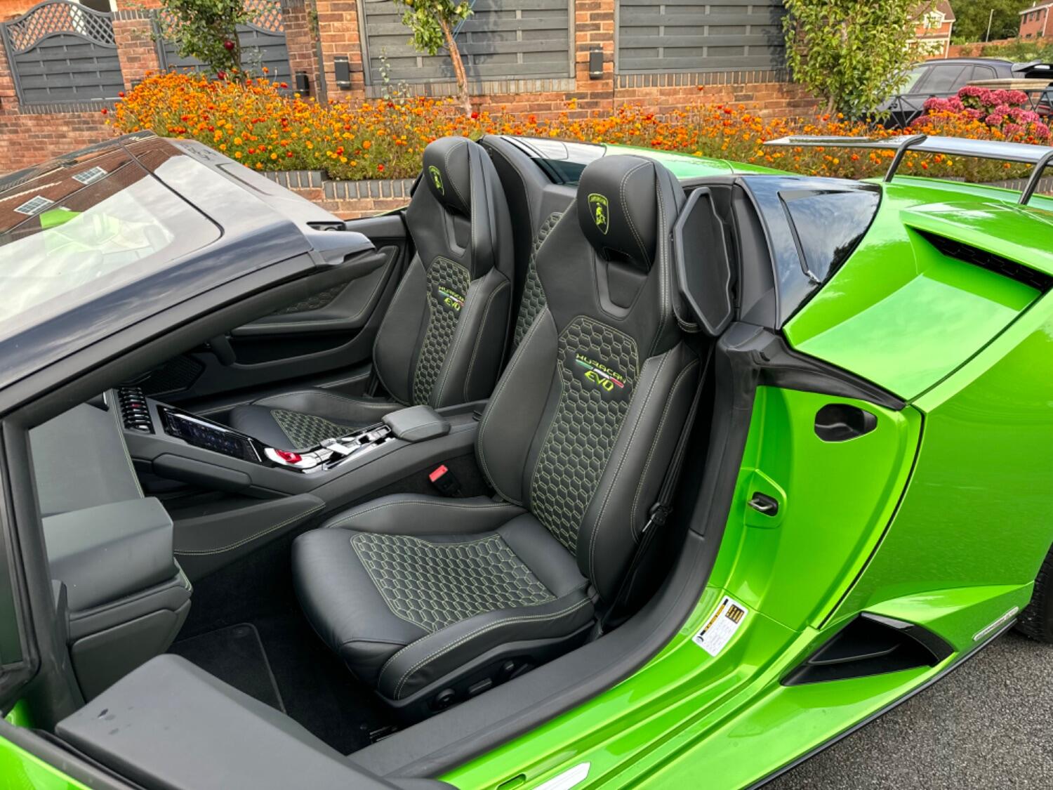 Used Lamborghini Huracan 2019 for sale - 78182795: Photo 74