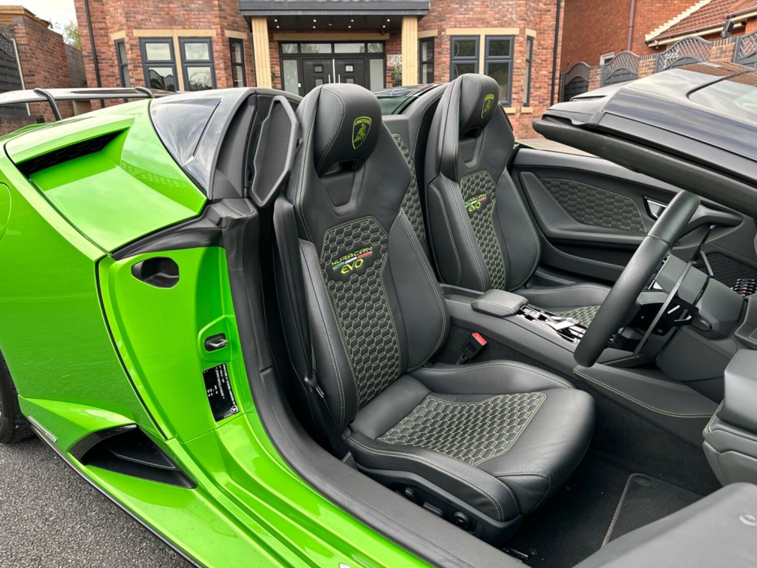 Used Lamborghini Huracan 2019 for sale - 77801872: Photo 17