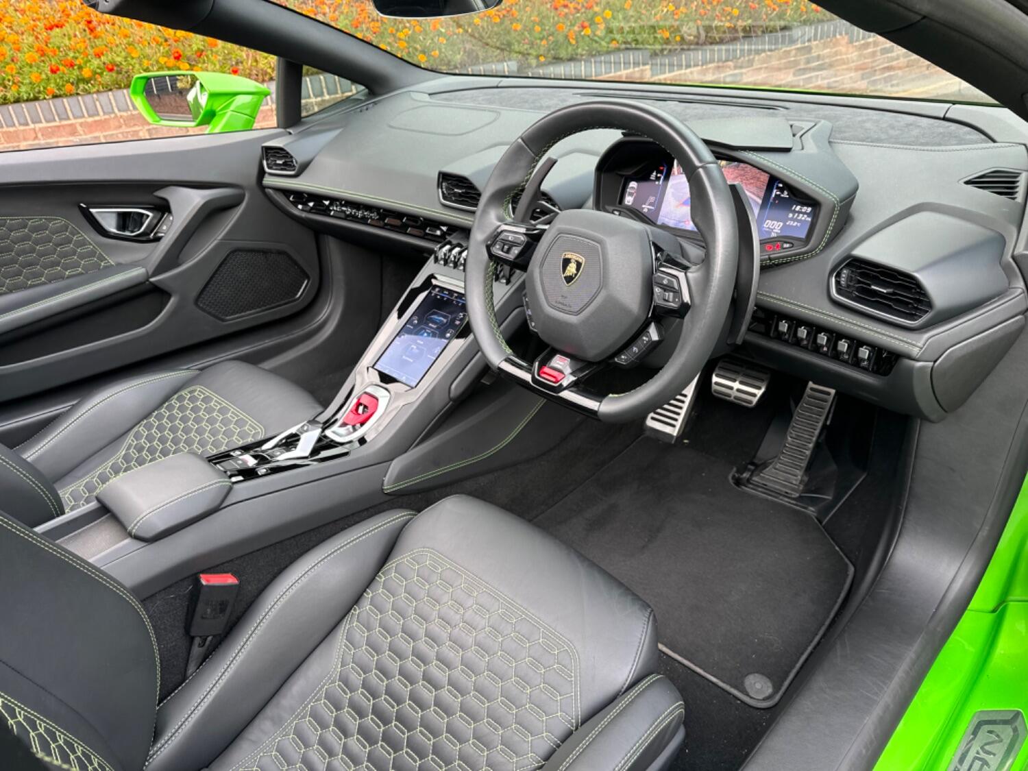 Used Lamborghini Huracan 2019 for sale - 77801872: Photo 19