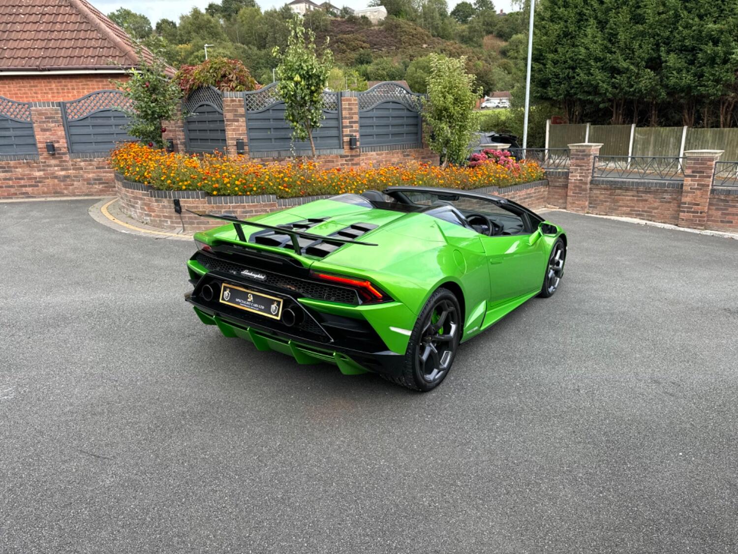 Used Lamborghini Huracan 2019 for sale - 77801872: Photo 30