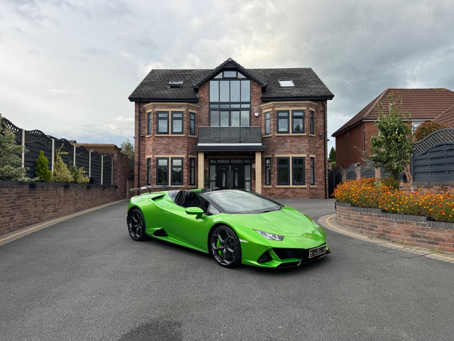Used Lamborghini Huracan 2019 for sale - 77801872: Photo 4