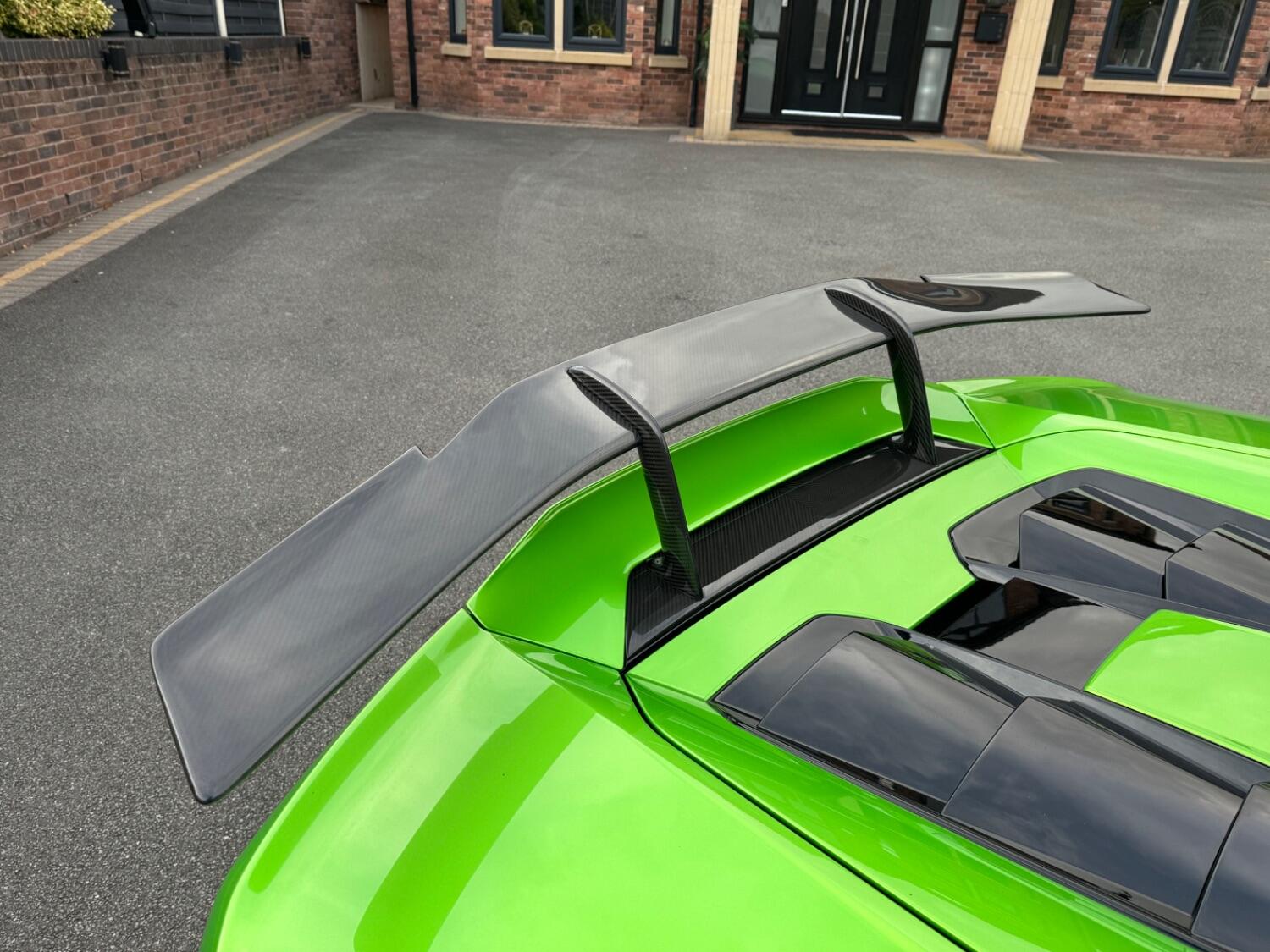 Used Lamborghini Huracan 2019 for sale - 77801872: Photo 49