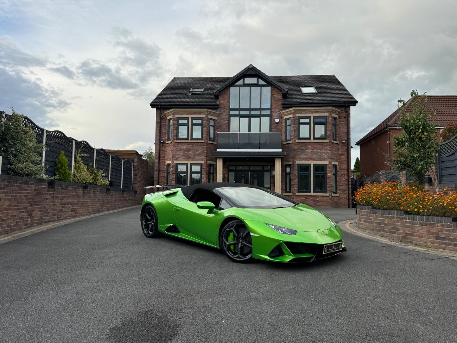 Used Lamborghini Huracan 2019 for sale - 77801872: Photo 51