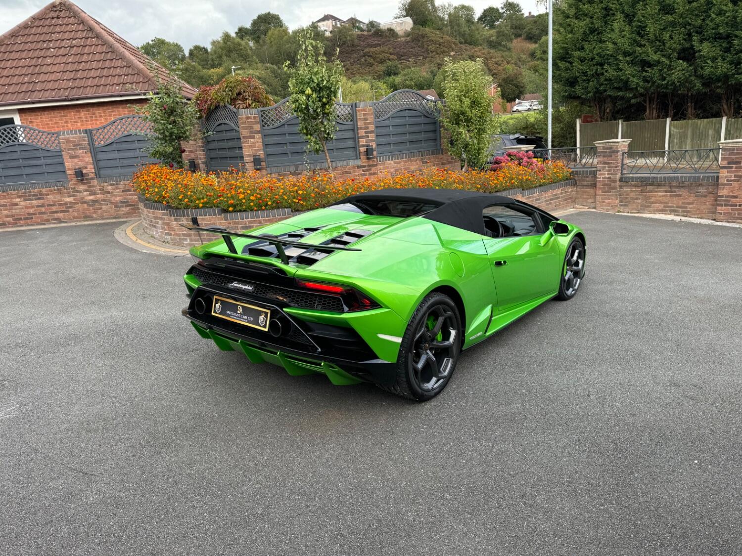 Used Lamborghini Huracan 2019 for sale - 77801872: Photo 52