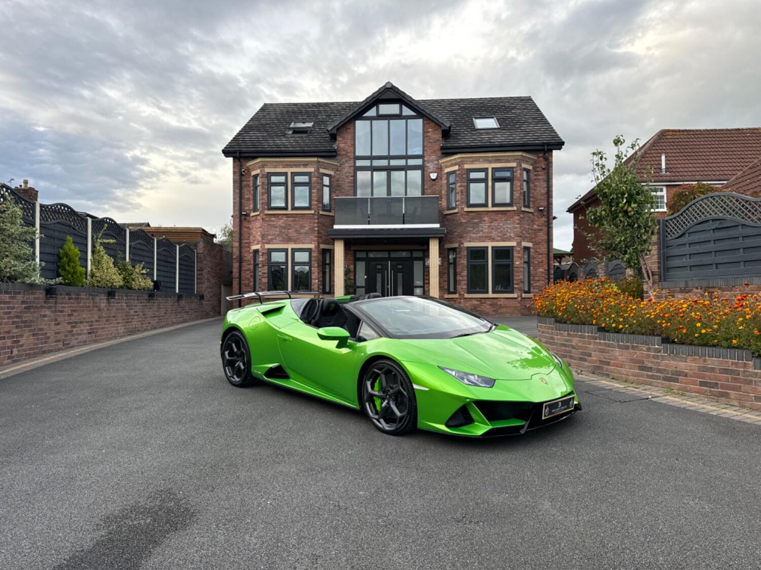 Used Lamborghini Huracan 2019 for sale - 77801872: Photo 59