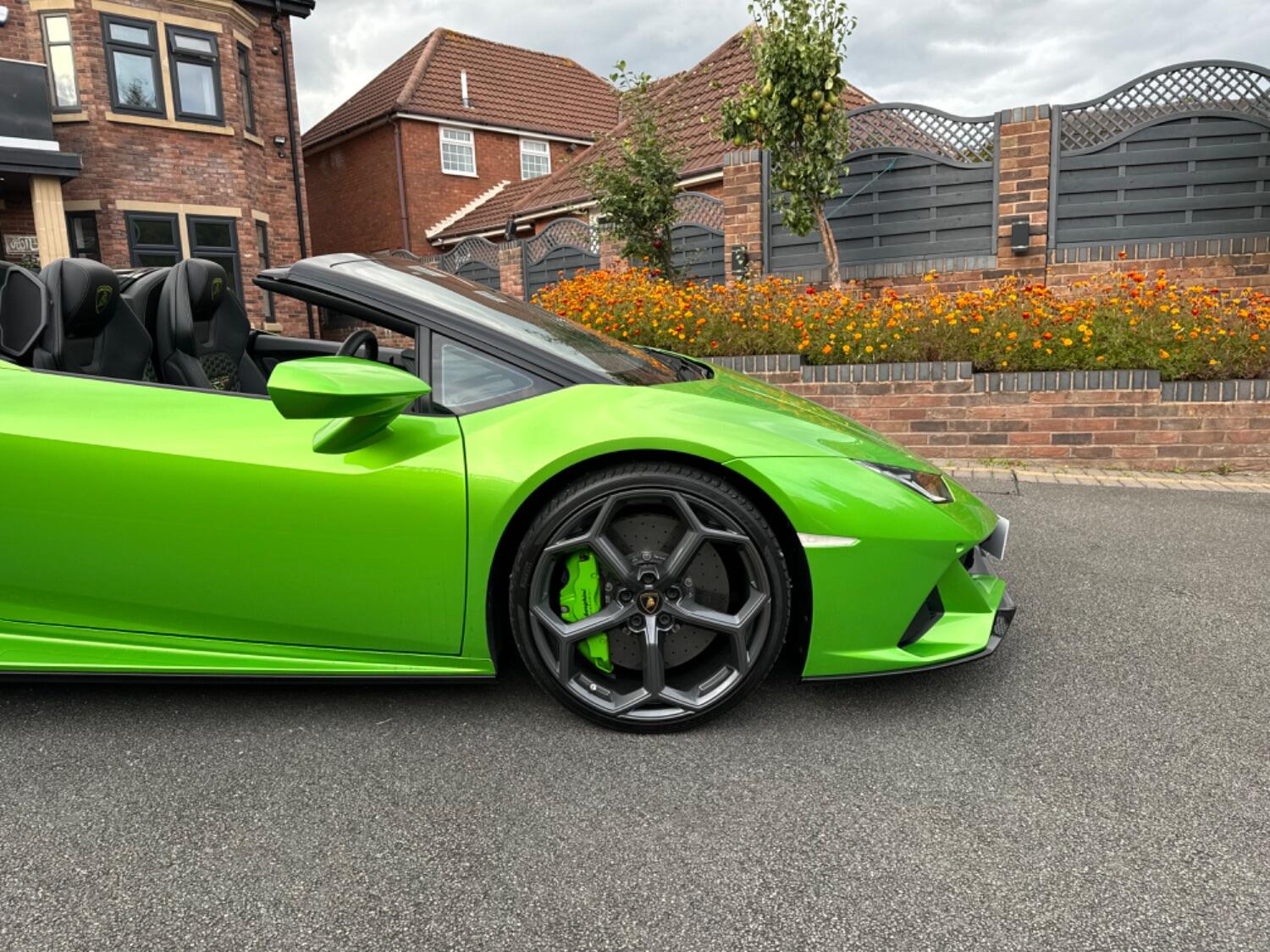 Used Lamborghini Huracan 2019 for sale - 77801872: Photo 8