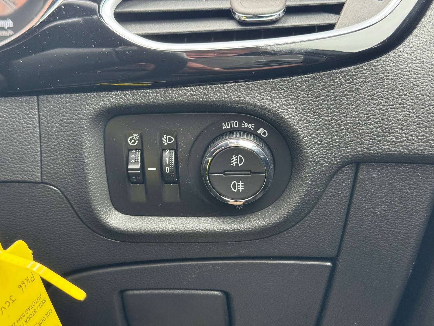Used Vauxhall Astra 2016 for sale - 76101694: Photo 36