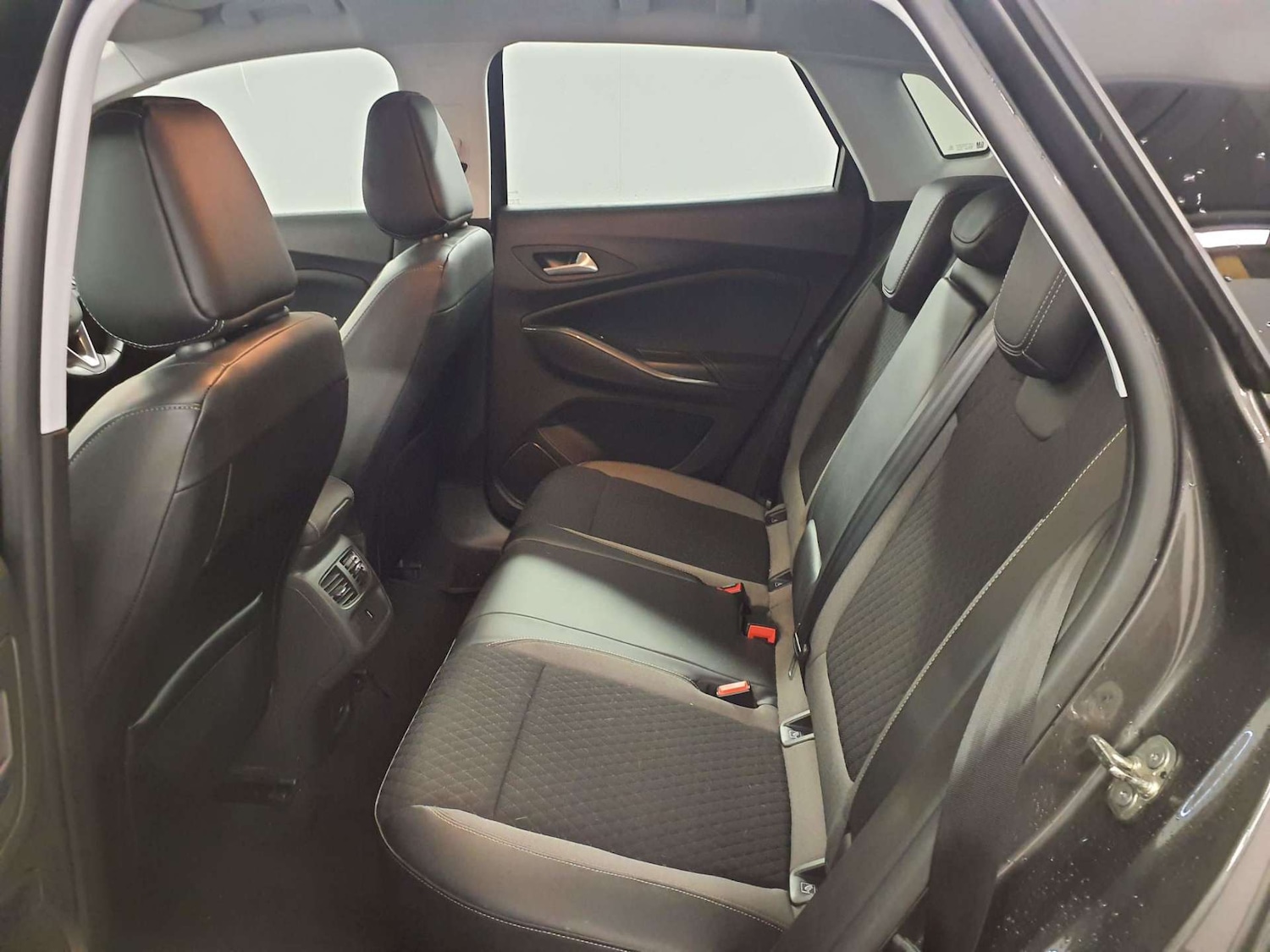 Used Vauxhall Grandland X 2019 for sale - 76866960: Photo 11