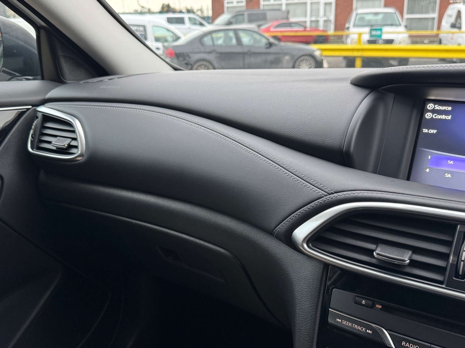 Used Infiniti Q30 2017 for sale - 77187773: Photo 48