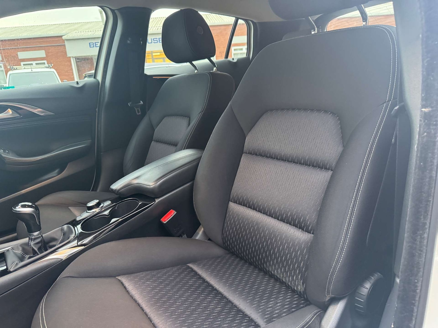 Used Infiniti Q30 2017 for sale - 76350457: Photo 20