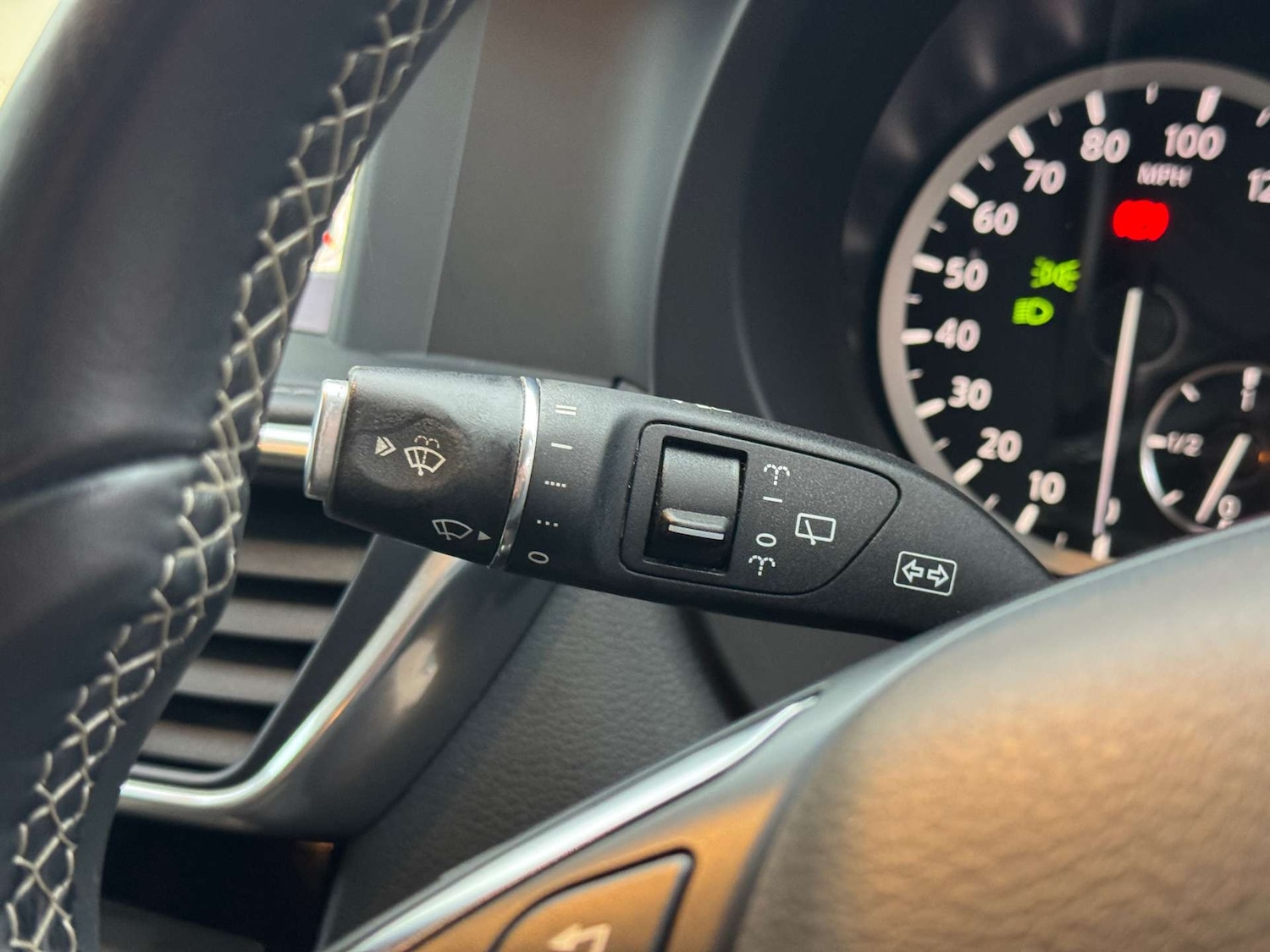 Used Infiniti Q30 2017 for sale - 76350457: Photo 34