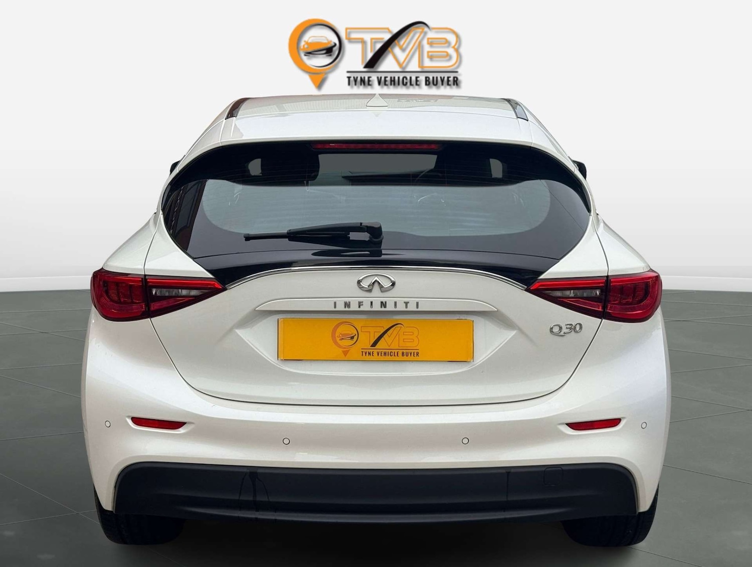Used Infiniti Q30 2017 for sale - 76350457: Photo 5