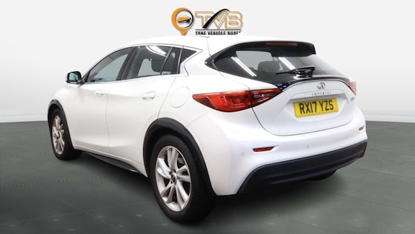 Used Infiniti Q30 2017 for sale - 76350457: Photo 8