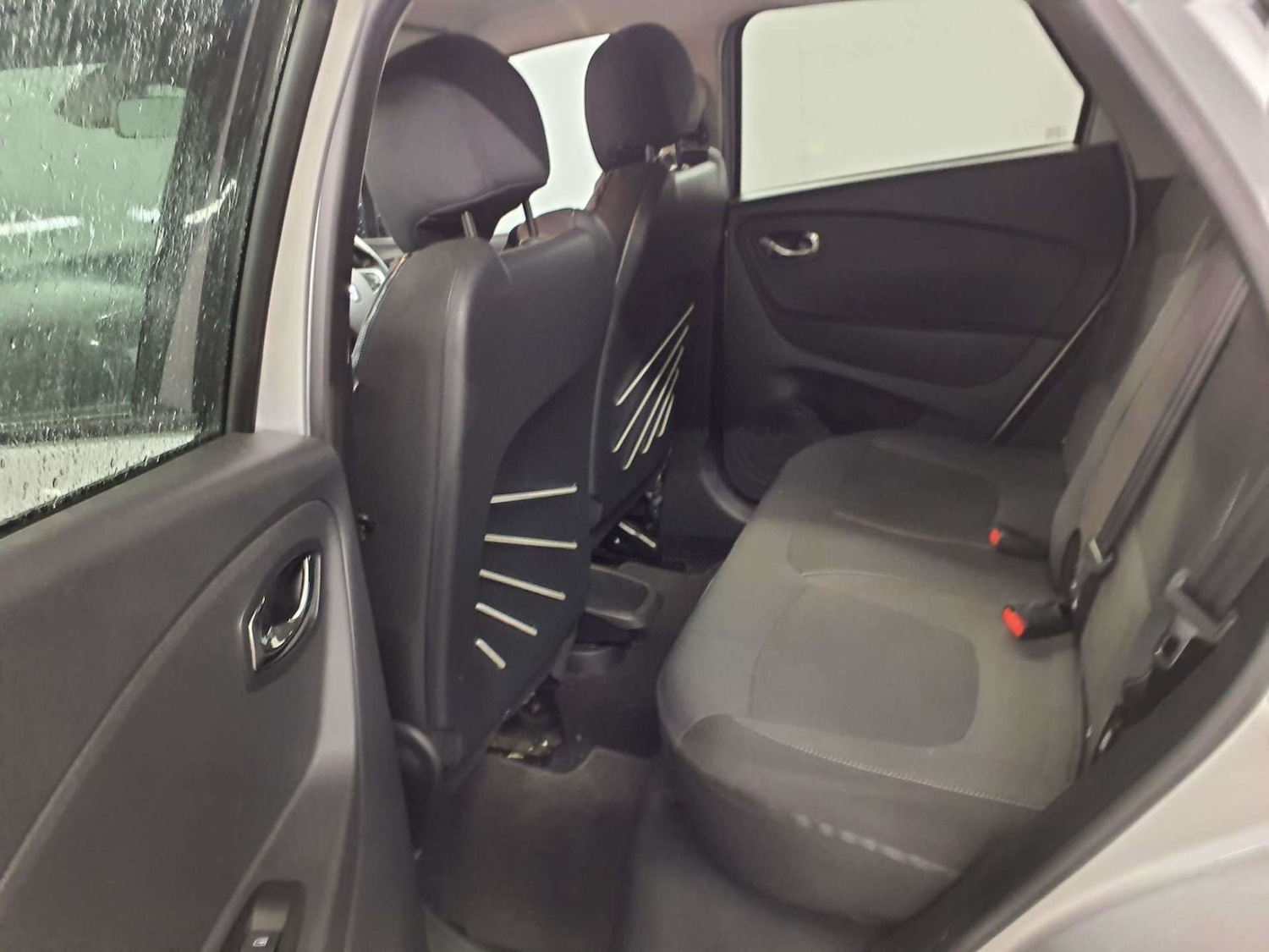 Used Renault Captur 2016 for sale - 76563173: Photo 11