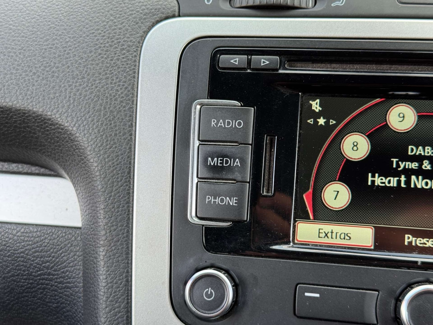 Used Volkswagen Scirocco 2012 for sale - 76602105: Photo 41