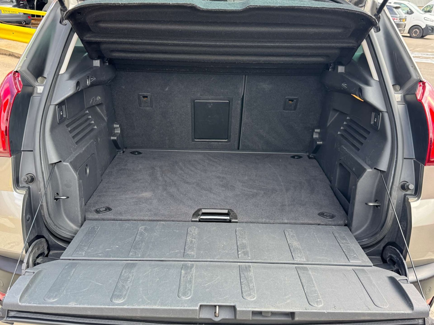 Used Peugeot 3008 2015 for sale - 76520324: Photo 28