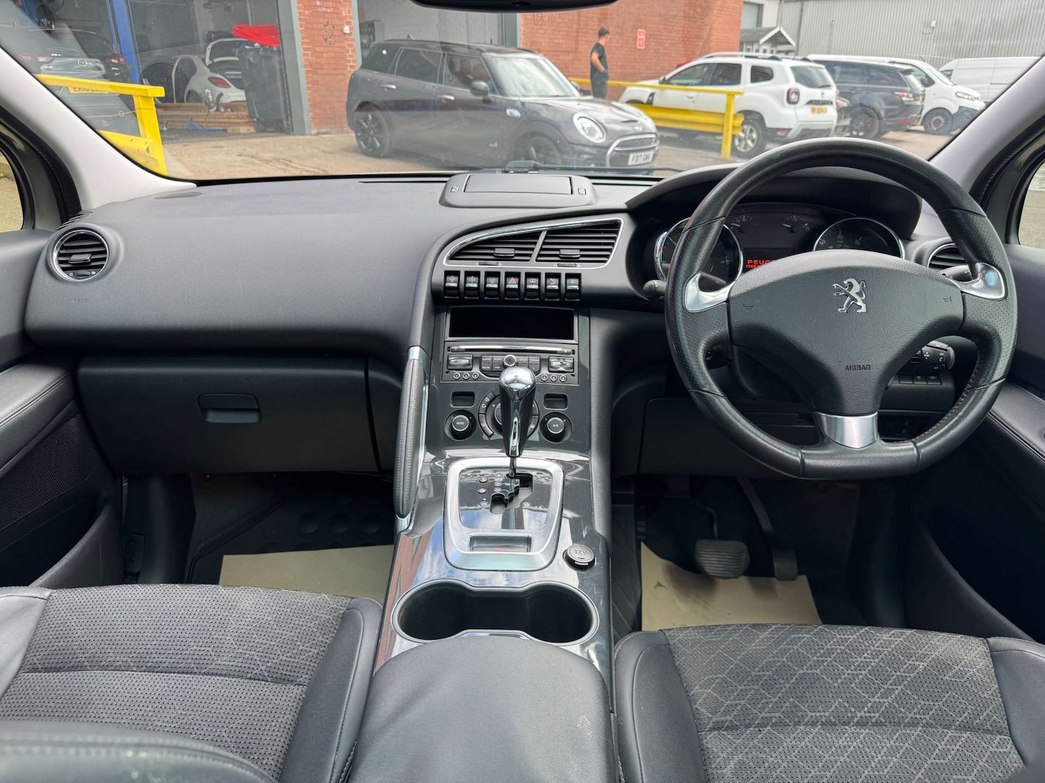 Used Peugeot 3008 2015 for sale - 76520324: Photo 29