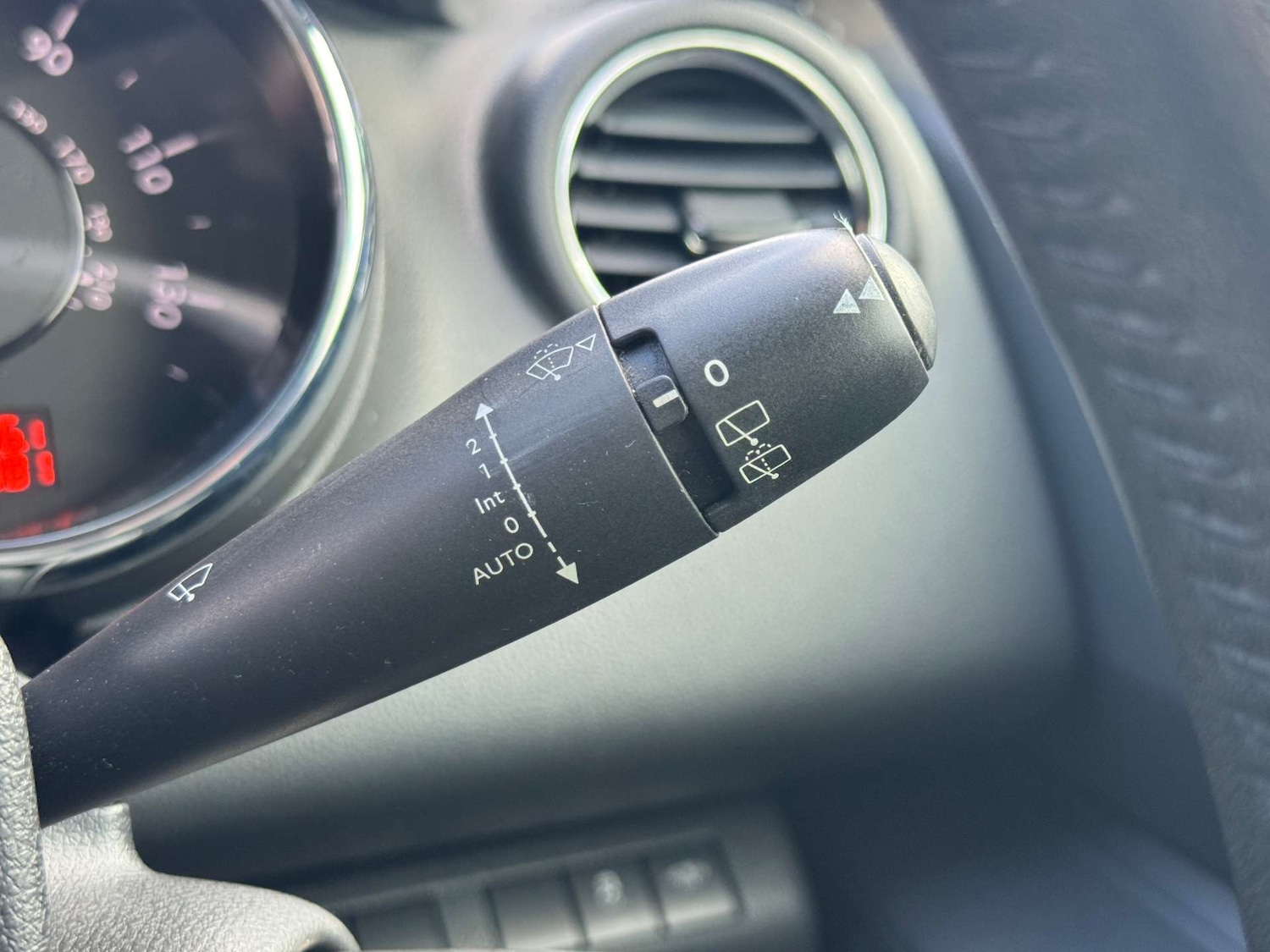 Used Peugeot 3008 2015 for sale - 76520324: Photo 32