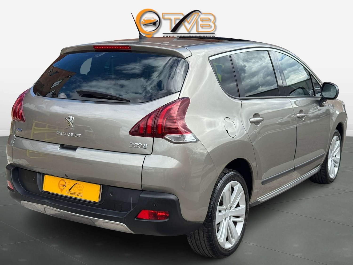 Used Peugeot 3008 2015 for sale - 76520324: Photo 4