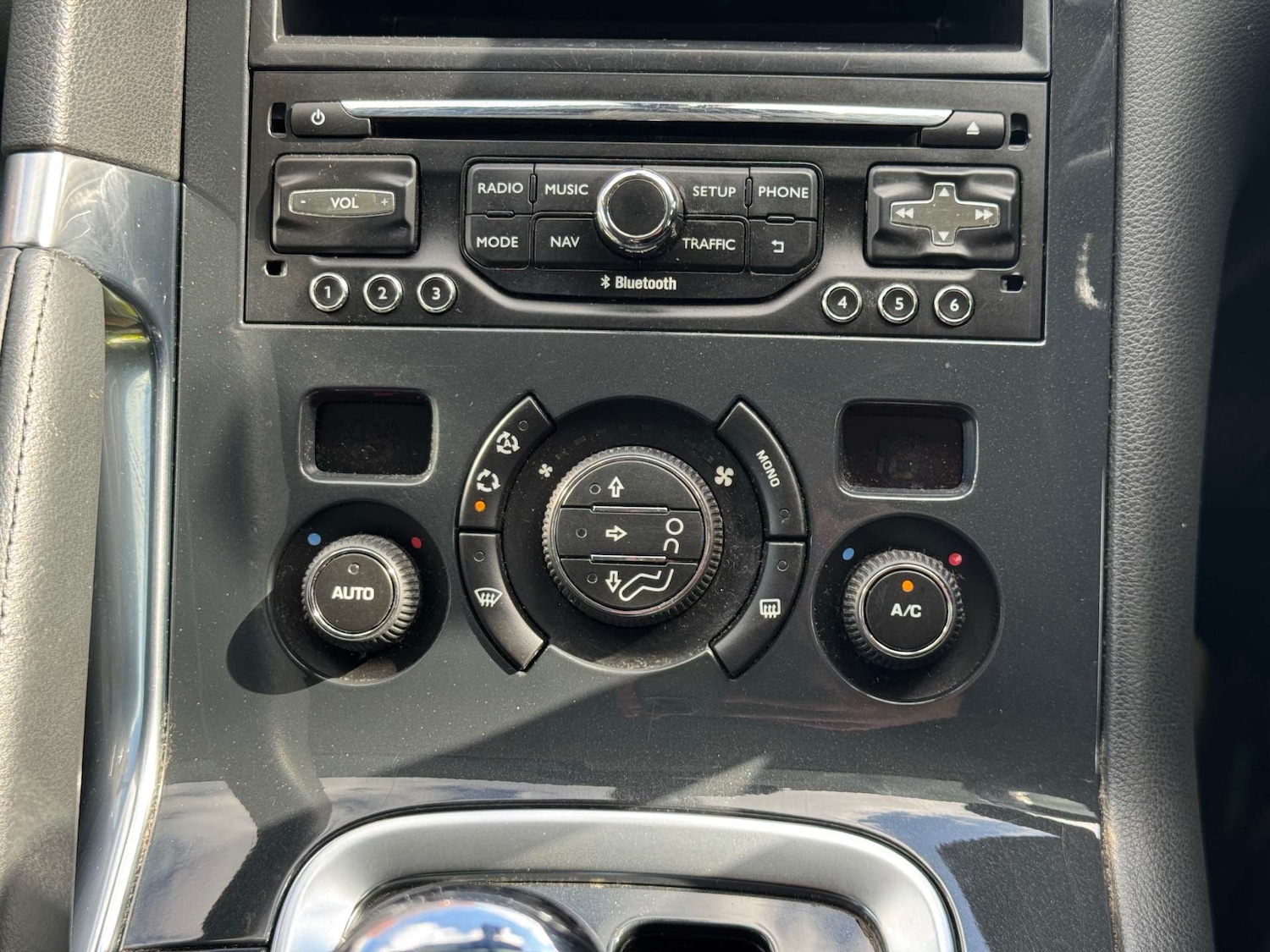 Used Peugeot 3008 2015 for sale - 76520324: Photo 41