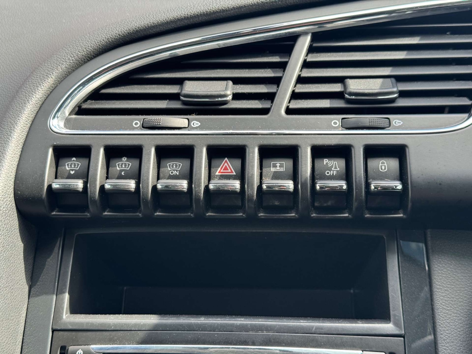 Used Peugeot 3008 2015 for sale - 76520324: Photo 43