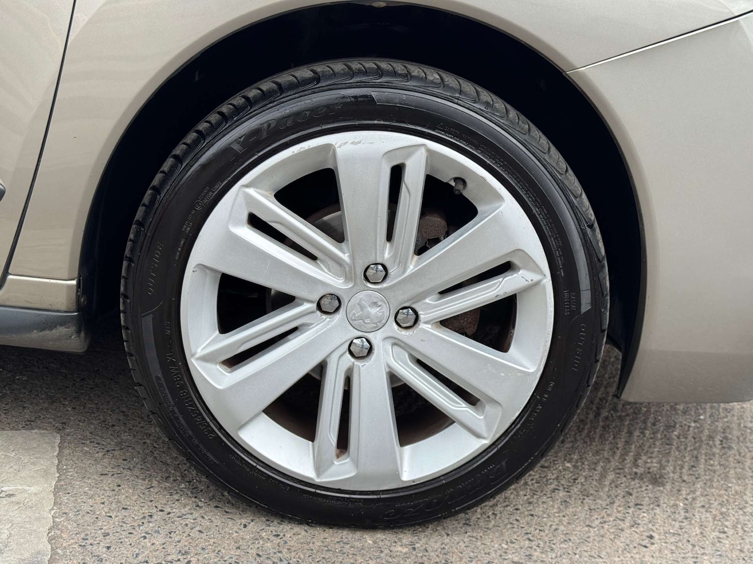 Used Peugeot 3008 2015 for sale - 76520324: Photo 57